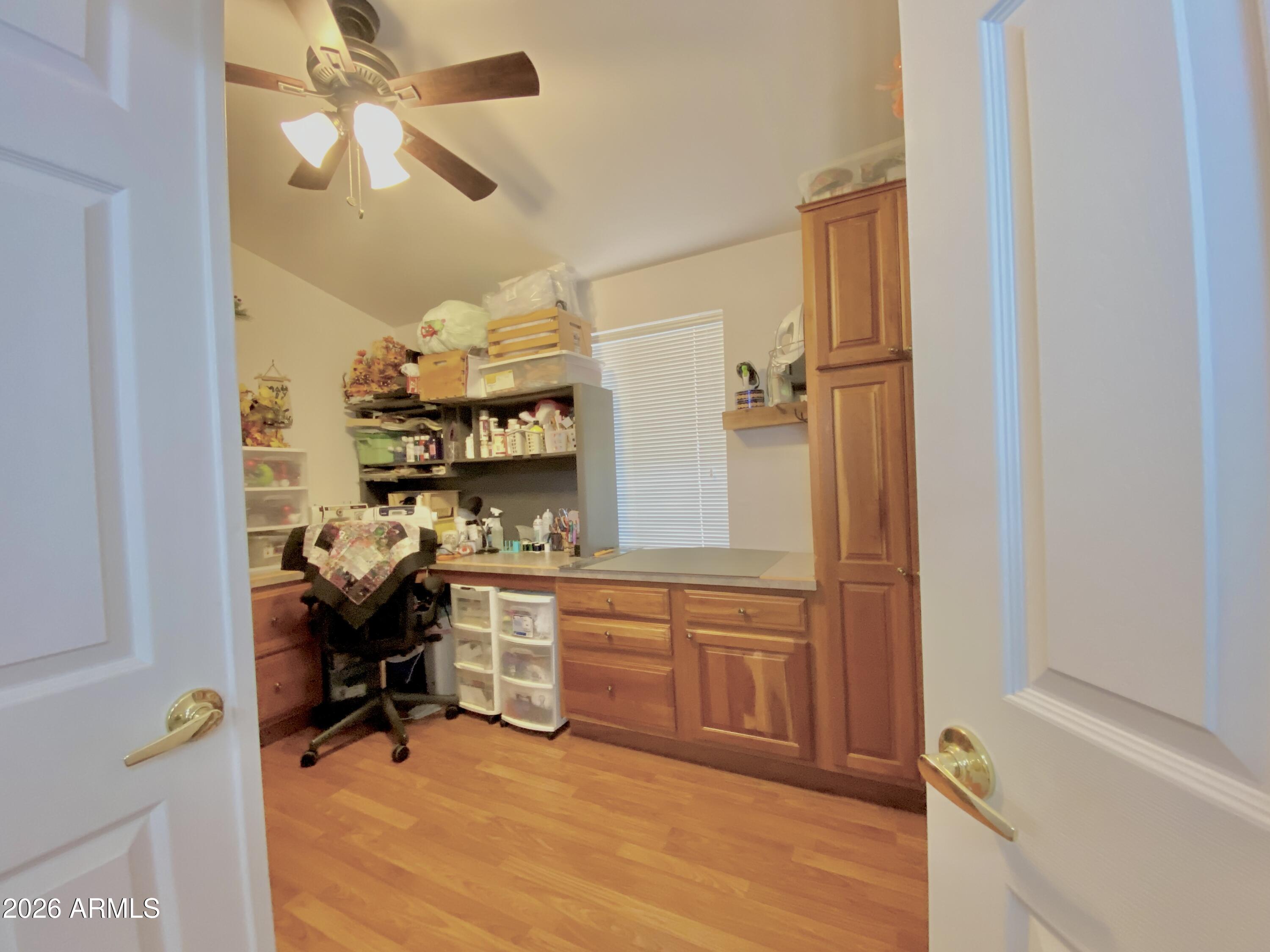 3901 East Pinnacle Peak Road, Unit 384 Phoenix, AZ 85050 - Photo 33 of 51 10 craft room 1