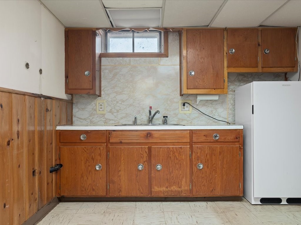 39 Walton Street Westerly, RI 02891 - Photo 24 of 34
