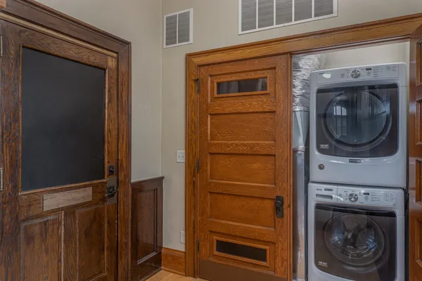 $269,900 | 105 Washington Avenue, Unit 102, Oshkosh, WI 54901