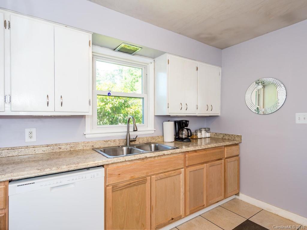 6 West Raleigh Road Asheville, NC 28803 - Photo 14 of 34 Gallery Image 14