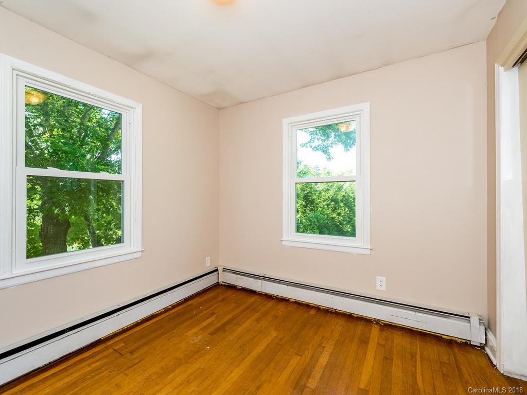 6 West Raleigh Road Asheville, NC 28803 - Photo 22 of 34 Gallery Image 22