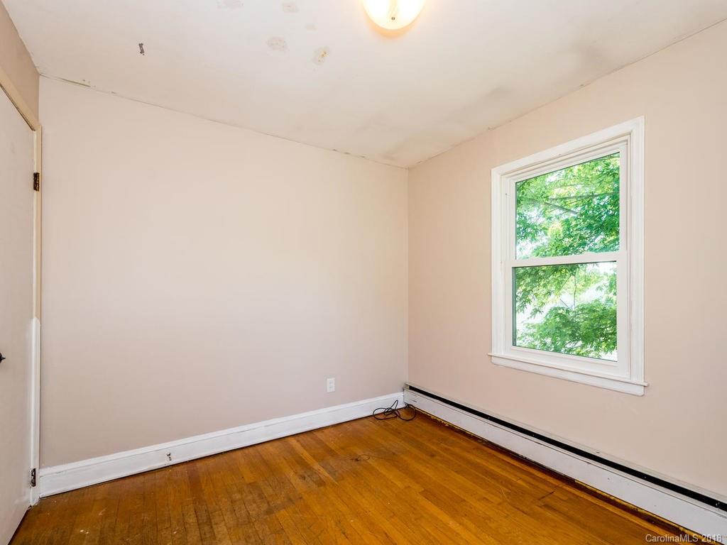 6 West Raleigh Road Asheville, NC 28803 - Photo 24 of 34 Gallery Image 24