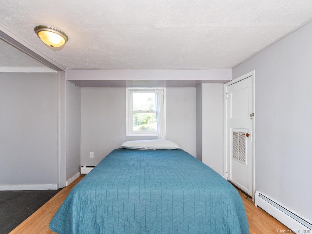 6 West Raleigh Road Asheville, NC 28803 - Photo 26 of 34 Gallery Image 26