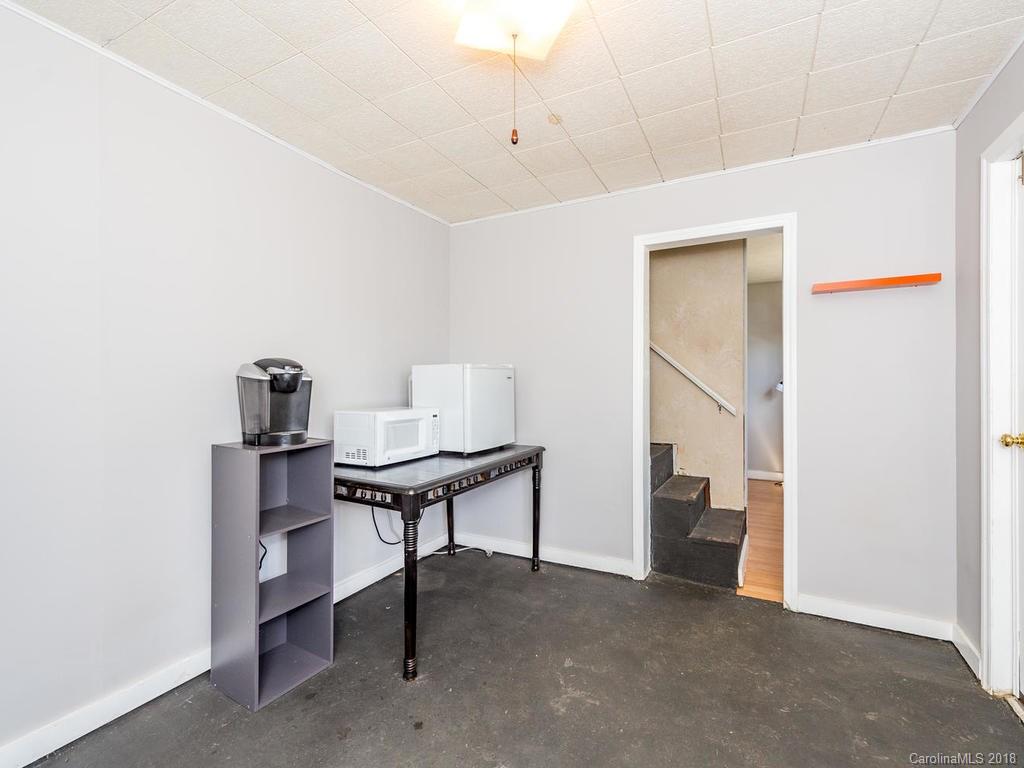 6 West Raleigh Road Asheville, NC 28803 - Photo 29 of 34 Gallery Image 29