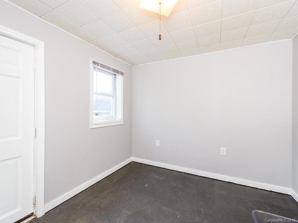 6 West Raleigh Road Asheville, NC 28803 - Photo 30 of 34 Gallery Image 30