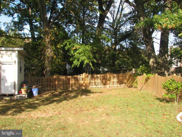 5209 Dalton Road Springfield, VA 22151 - Photo 27 of 30 Exterior (Rear)