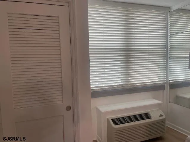 a view of utility room