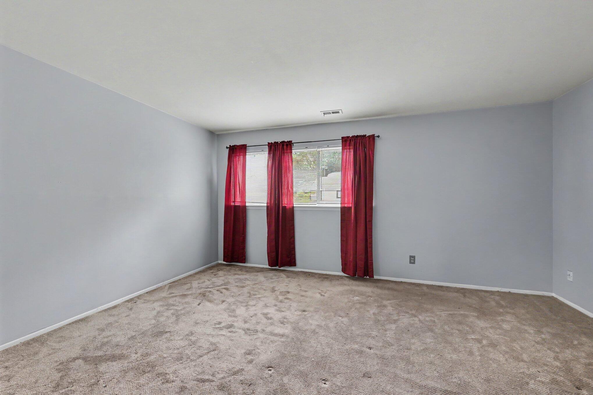 24225 Evergreen Road Southfield, MI 48075 - Photo 19 of 28 020_file_3591