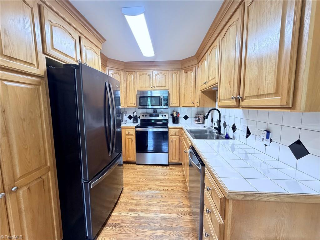 198 Captain Day Road Ronda, NC 28670 - Photo 13 of 28
