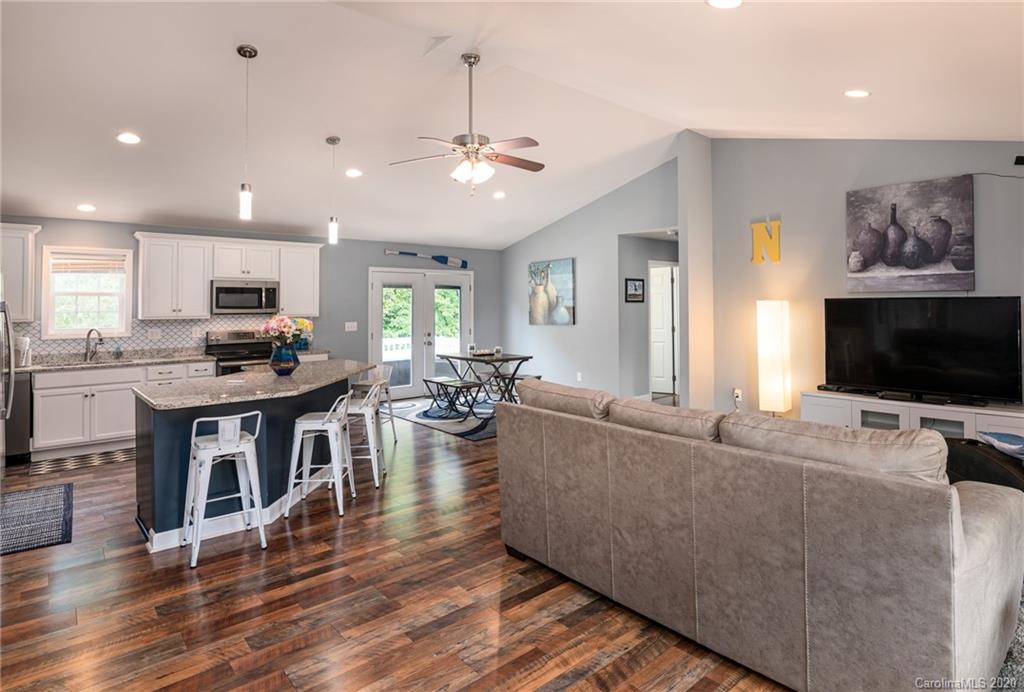 2859 Union Church Road Lincolnton, NC 28092 - Photo 6 of 22 Gallery Image 6