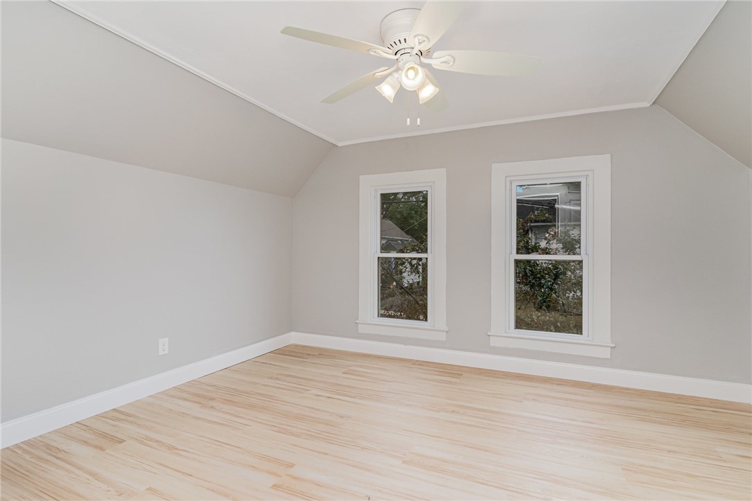 25 Summit Street Perinton, NY 14450 - Photo 14 of 24