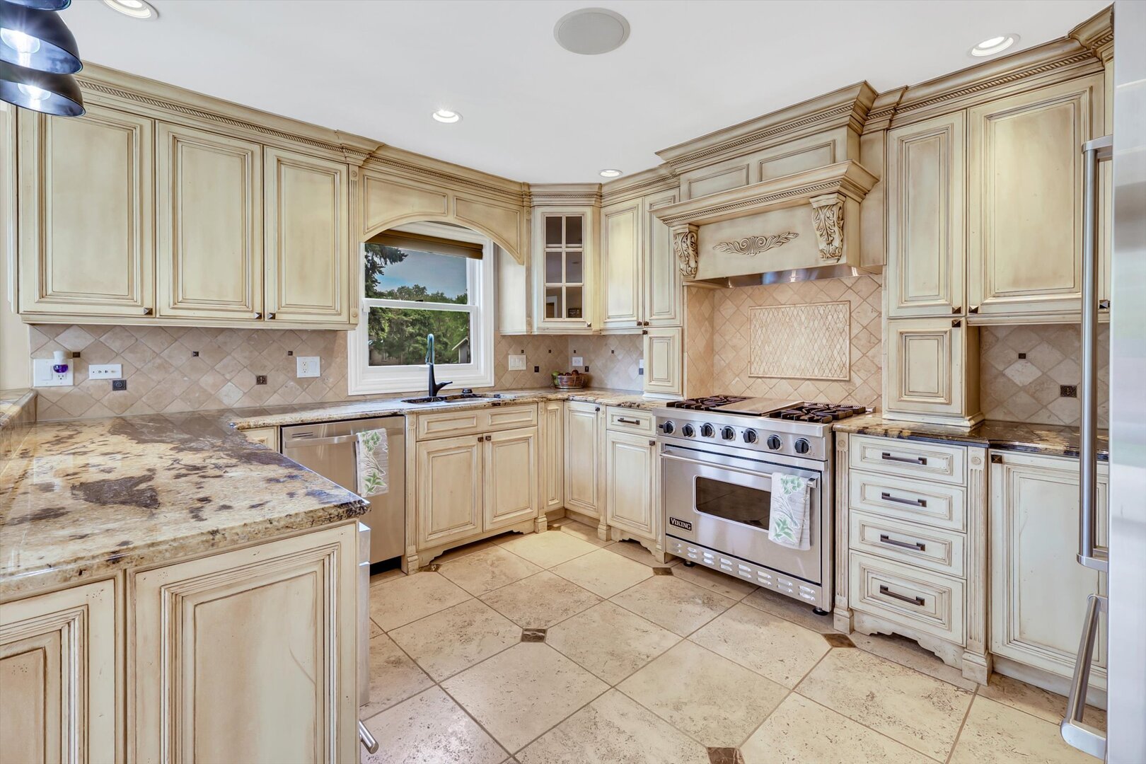 7 Sorrel Lemont, IL 60439 - Photo 5 of 50