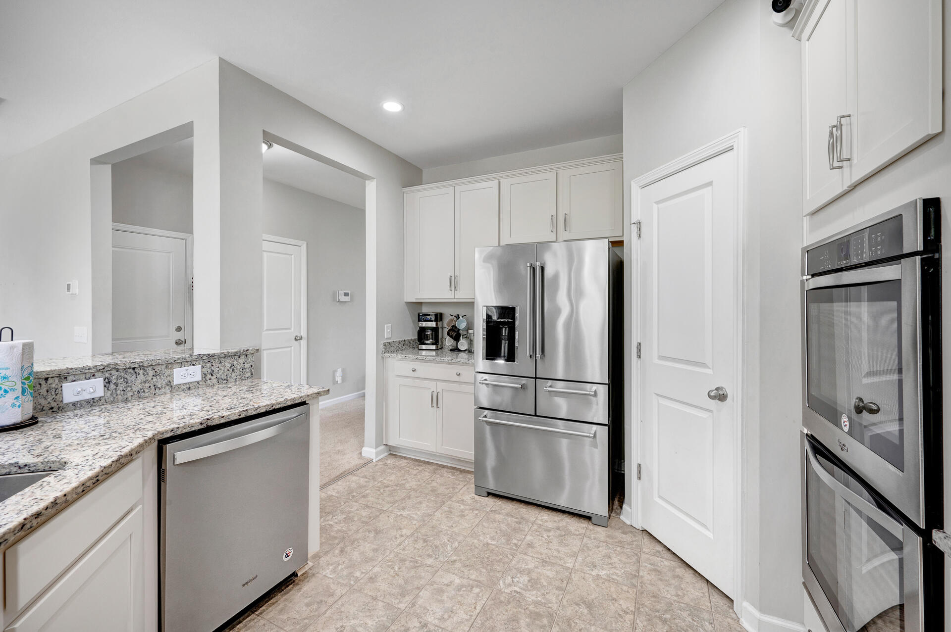 109 Oyama Road Summerville, SC 29486 - Photo 10 of 30 Kitchen