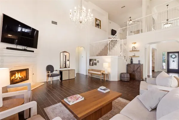 $760,000 | 775 Burr Oak Drive, Frisco, TX 75033