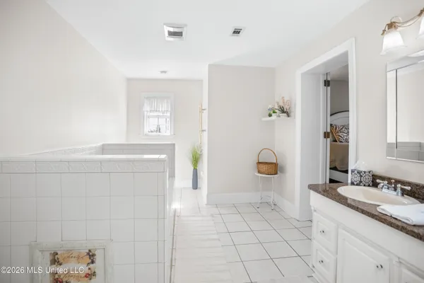 $480,000 | 842 Ancient Oaks Circle, Biloxi, MS 39532