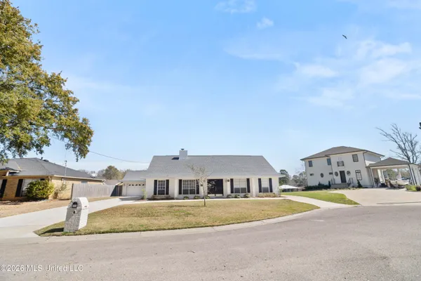 $480,000 | 842 Ancient Oaks Circle, Biloxi, MS 39532