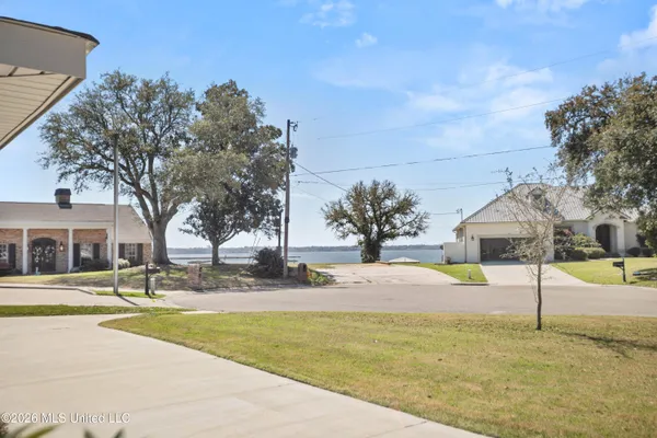 $480,000 | 842 Ancient Oaks Circle, Biloxi, MS 39532