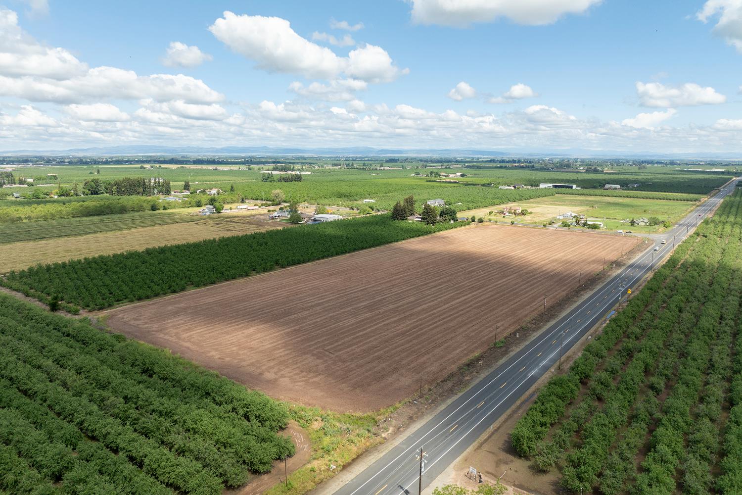 18305 Steinegul Road Escalon, CA 95320 - Photo 5 of 8