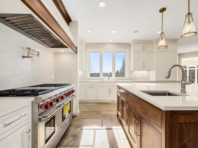 $4,649,000 | 20 Natoma Drive, Oak Brook, IL 60523