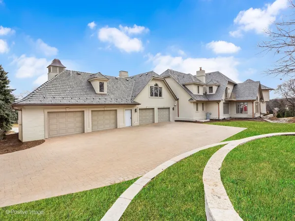 $4,649,000 | 20 Natoma Drive, Oak Brook, IL 60523