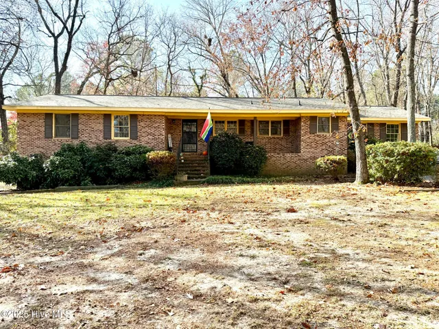 $1,900 | 211 Tartan Trail, Southern Pines, NC 28387