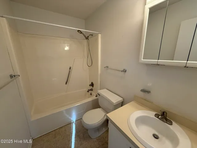 $1,900 | 211 Tartan Trail, Southern Pines, NC 28387