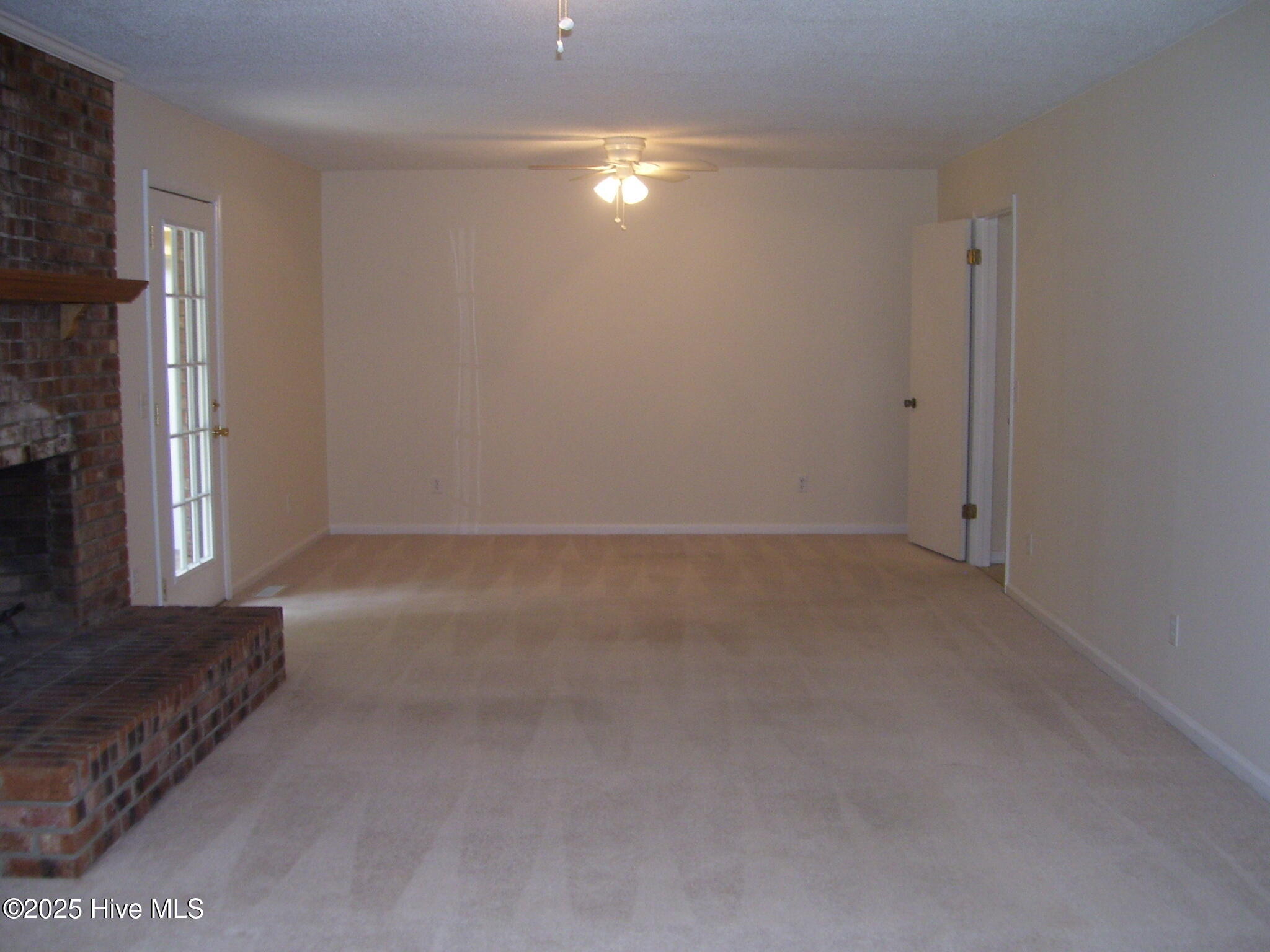 211 Tartan Trail Southern Pines, NC 28387 - Photo 9 of 22 211-Tartan-Trail-0031