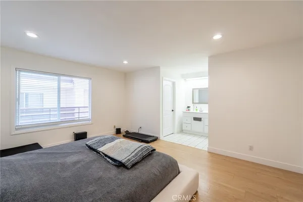 $3,600 | 10119 Pinewood Avenue, Unit 108, Tujunga, CA 91042