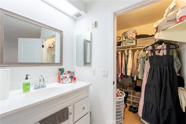 $3,600 | 10119 Pinewood Avenue, Unit 108, Tujunga, CA 91042