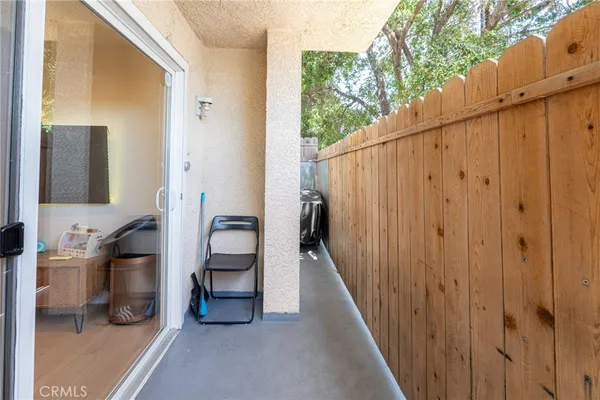 $3,600 | 10119 Pinewood Avenue, Unit 108, Tujunga, CA 91042