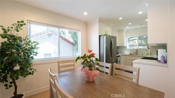 $3,600 | 10119 Pinewood Avenue, Unit 108, Tujunga, CA 91042