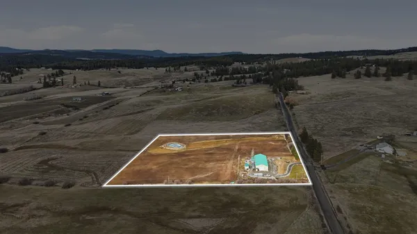 $799,000 | 26323 North Madison Road, Chattaroy, WA 99003