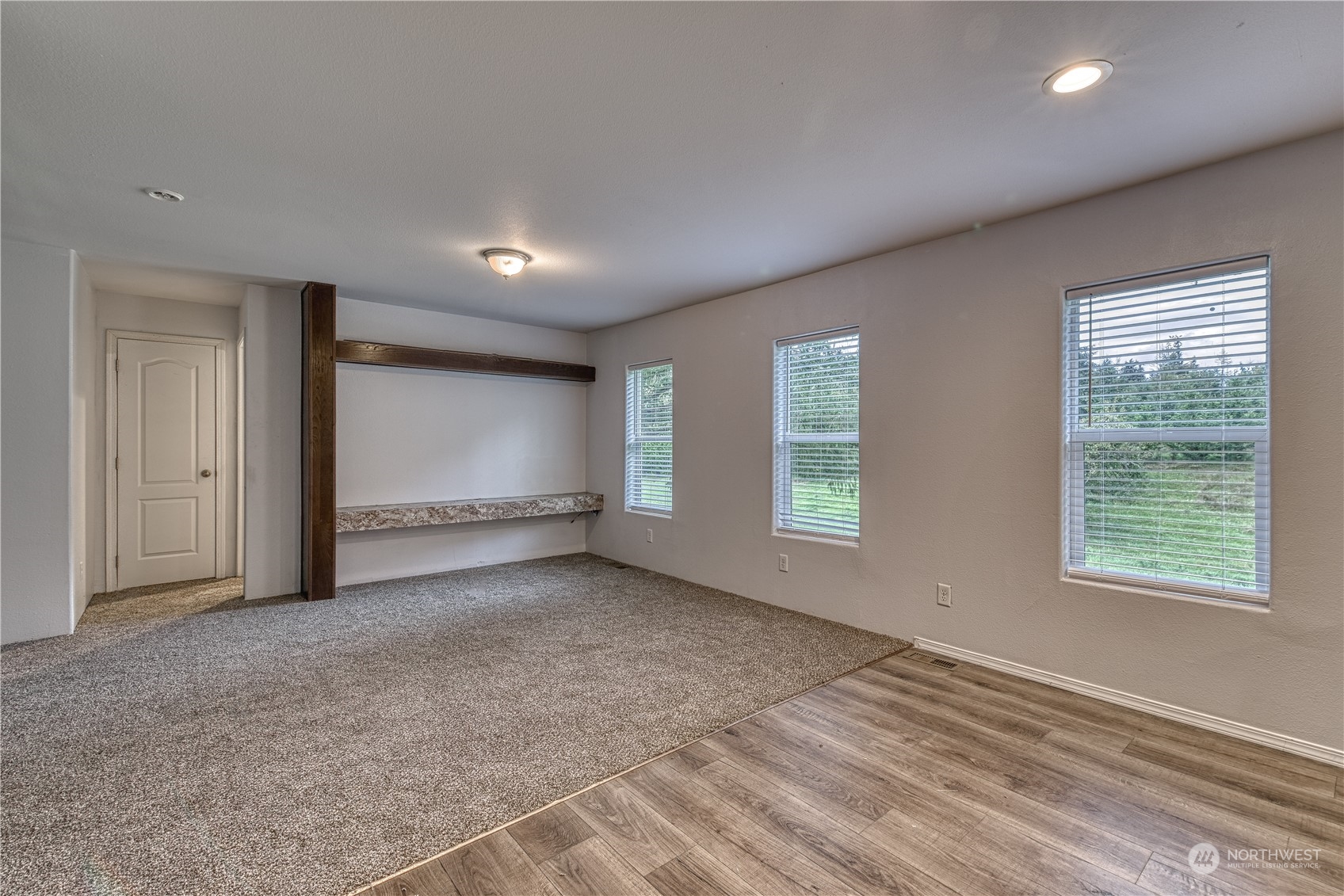 29755 Parcells Road Northeast Kingston, WA 98346 - Photo 24 of 39 Gallery Image 24