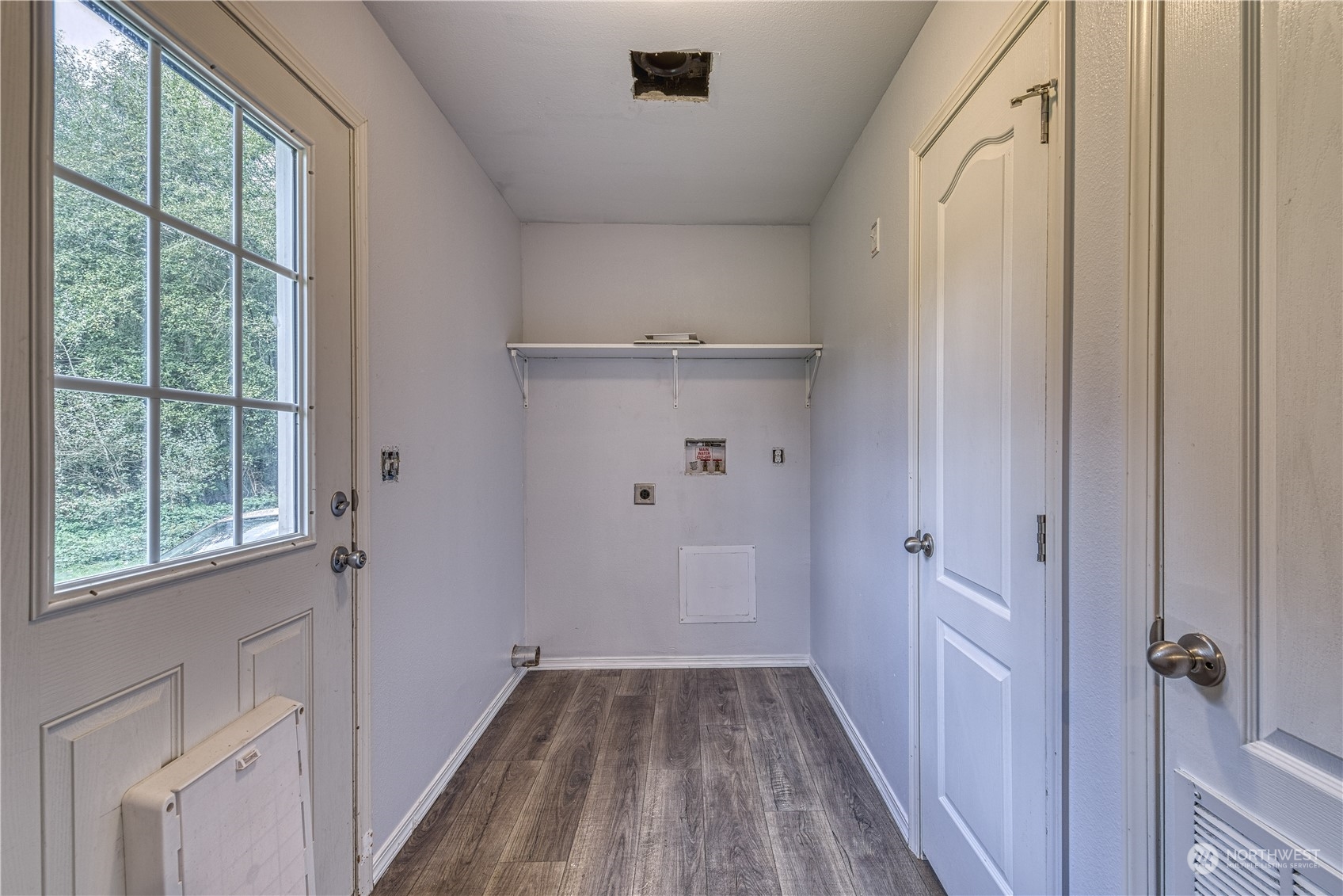 29755 Parcells Road Northeast Kingston, WA 98346 - Photo 28 of 39 Gallery Image 28