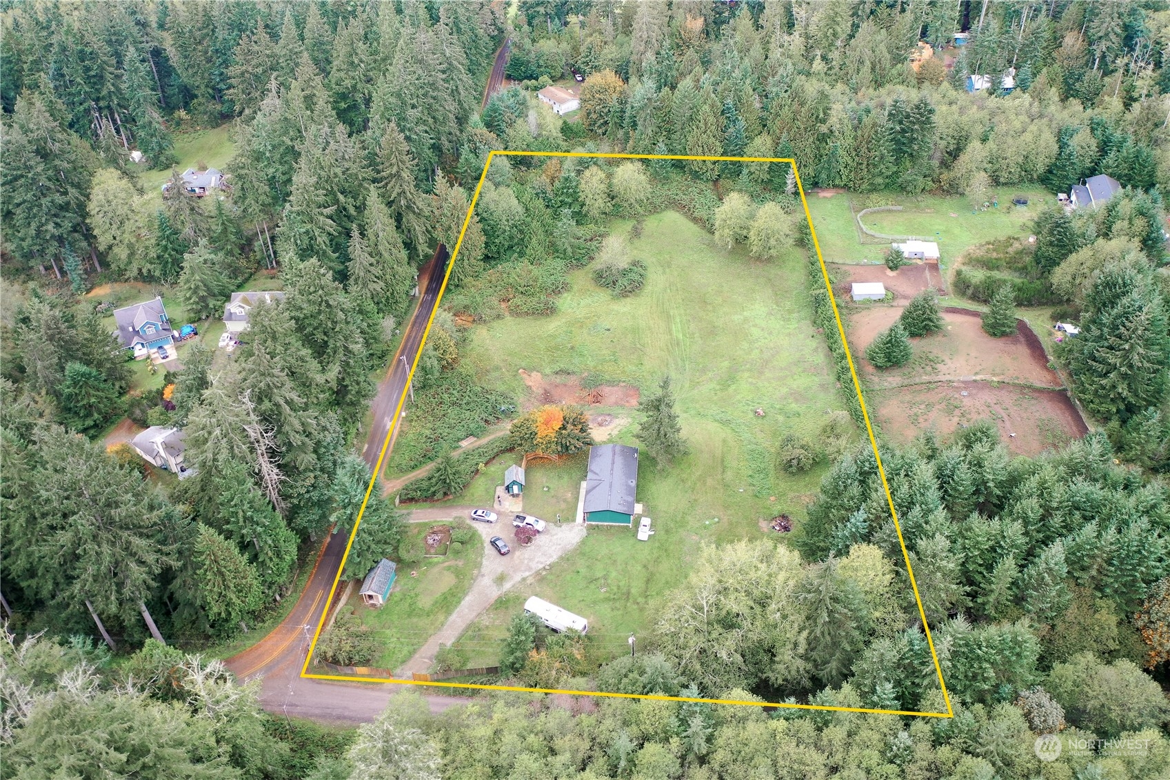 29755 Parcells Road Northeast Kingston, WA 98346 - Photo 3 of 39 Gallery Image 3