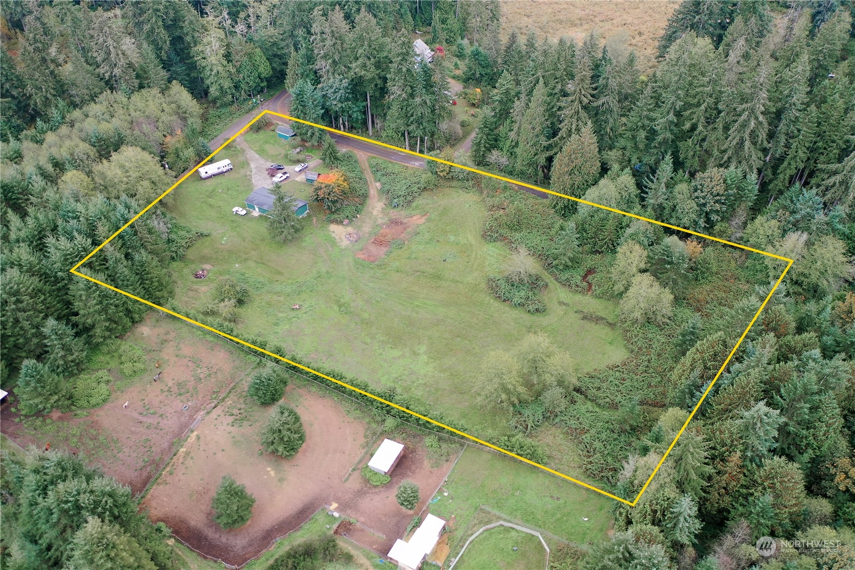 29755 Parcells Road Northeast Kingston, WA 98346 - Photo 10 of 39 Gallery Image 10