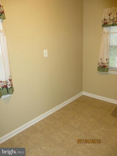 11506 Idlewood Road Silver Spring, MD 20906 - Photo 18 of 20 Dining Area
