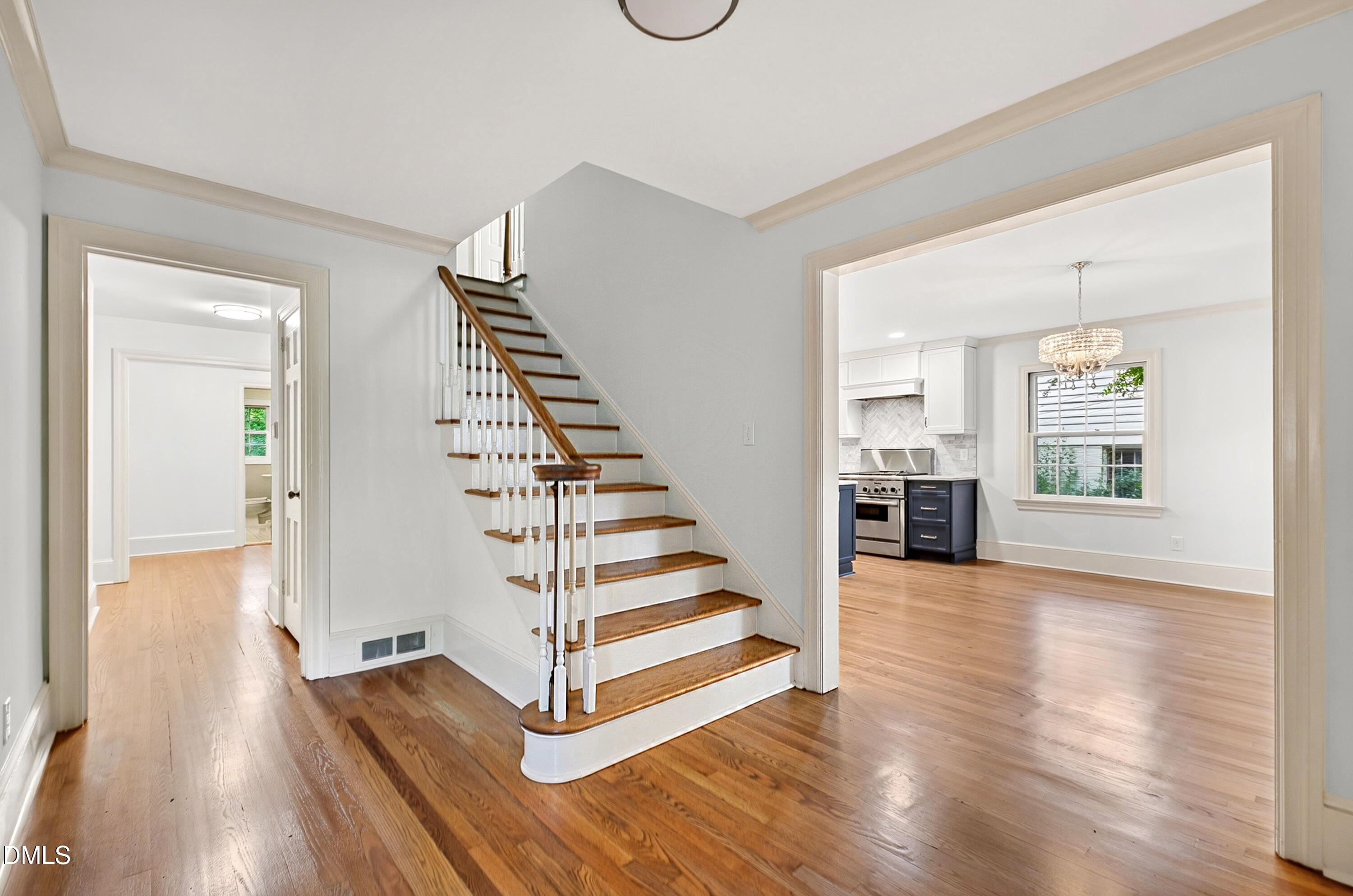 2709 Webb Street Raleigh, NC 27609 - Photo 4 of 63 Webb (63)