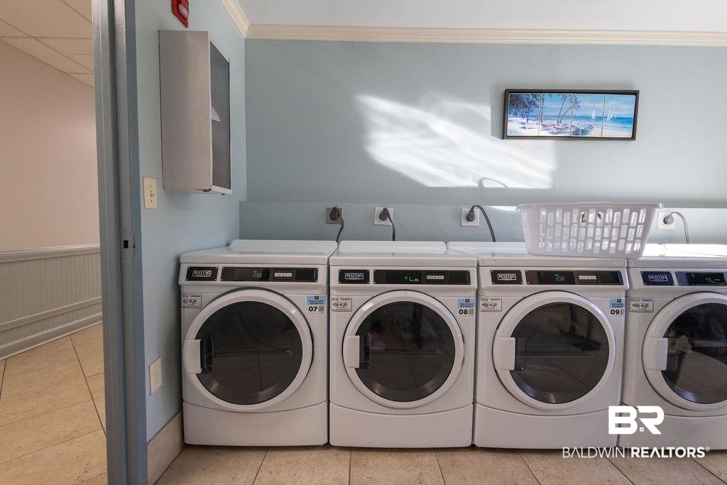 375 Plantation Road, Unit 5502 Gulf Shores, AL 36542 - Photo 25 of 27 On site laundry room