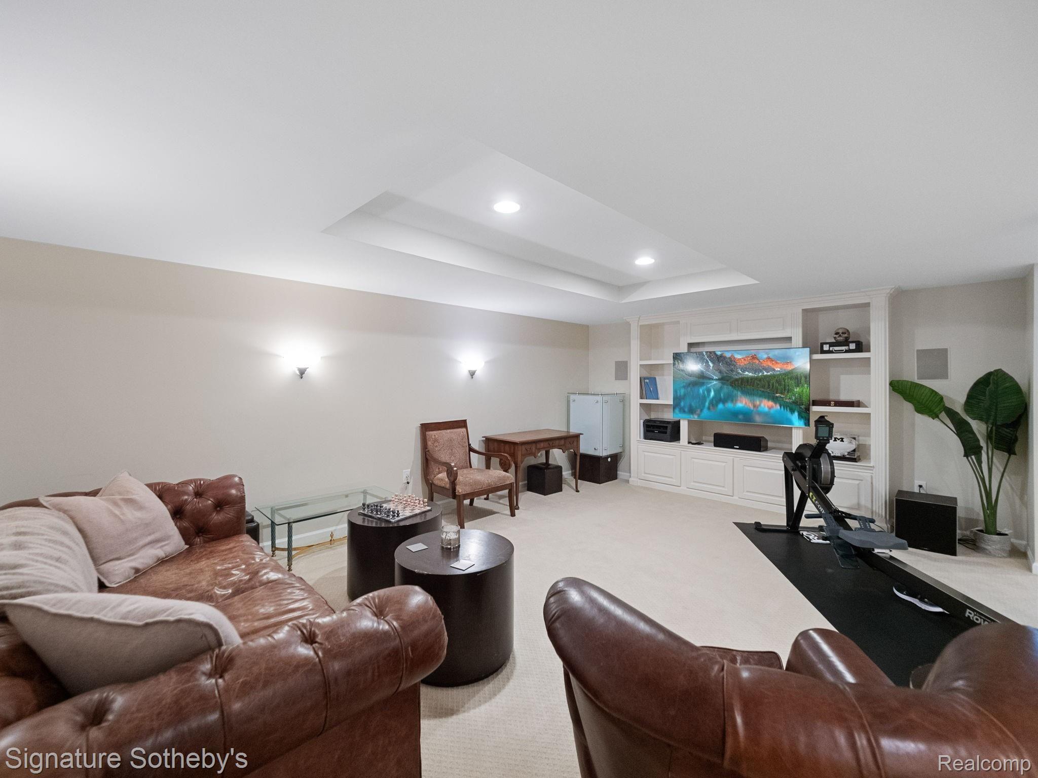 2085 Mapleridge Road Rochester, MI 48309 - Photo 47 of 58 61-web-or-mls-P3966048.jpg