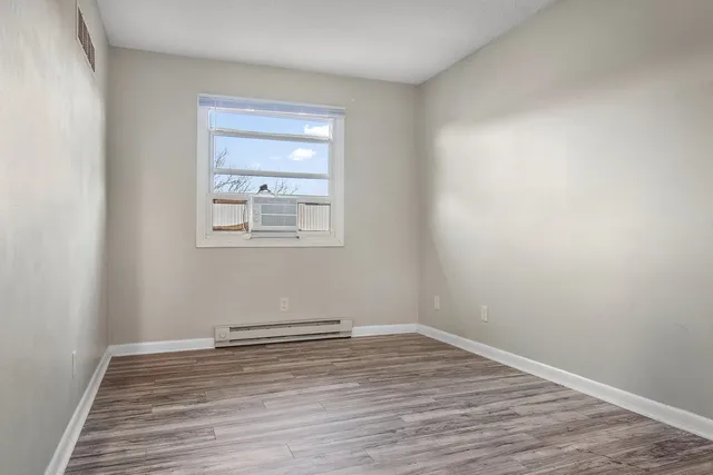 $129,900 | 101 North Orr Drive, Unit 1, Normal, IL 61761