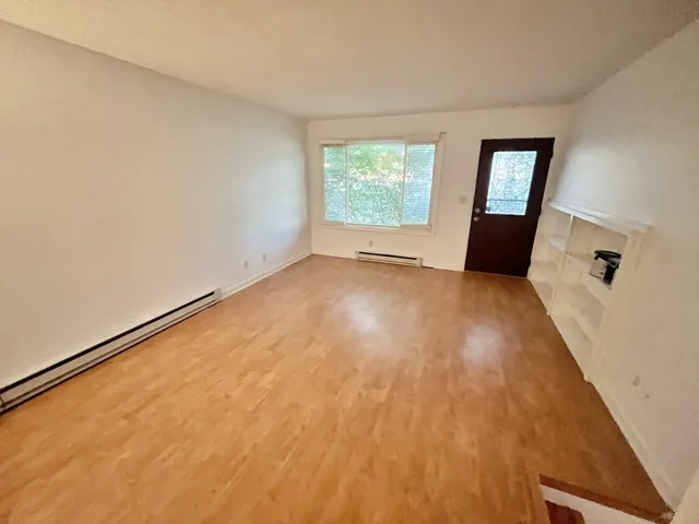 $129,900 | 101 North Orr Drive, Unit 1, Normal, IL 61761