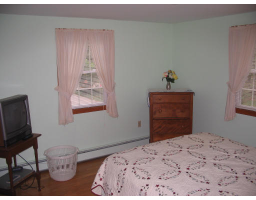 6 Cushman Road Wareham, MA 02571 - Photo 7 of 12 Gallery Image 7