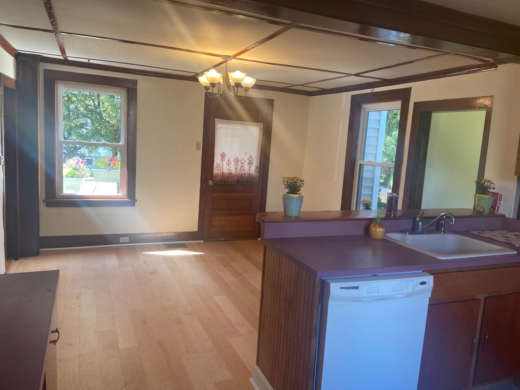 44 Edward Street St. Albans, VT 05478 - Photo 8 of 31