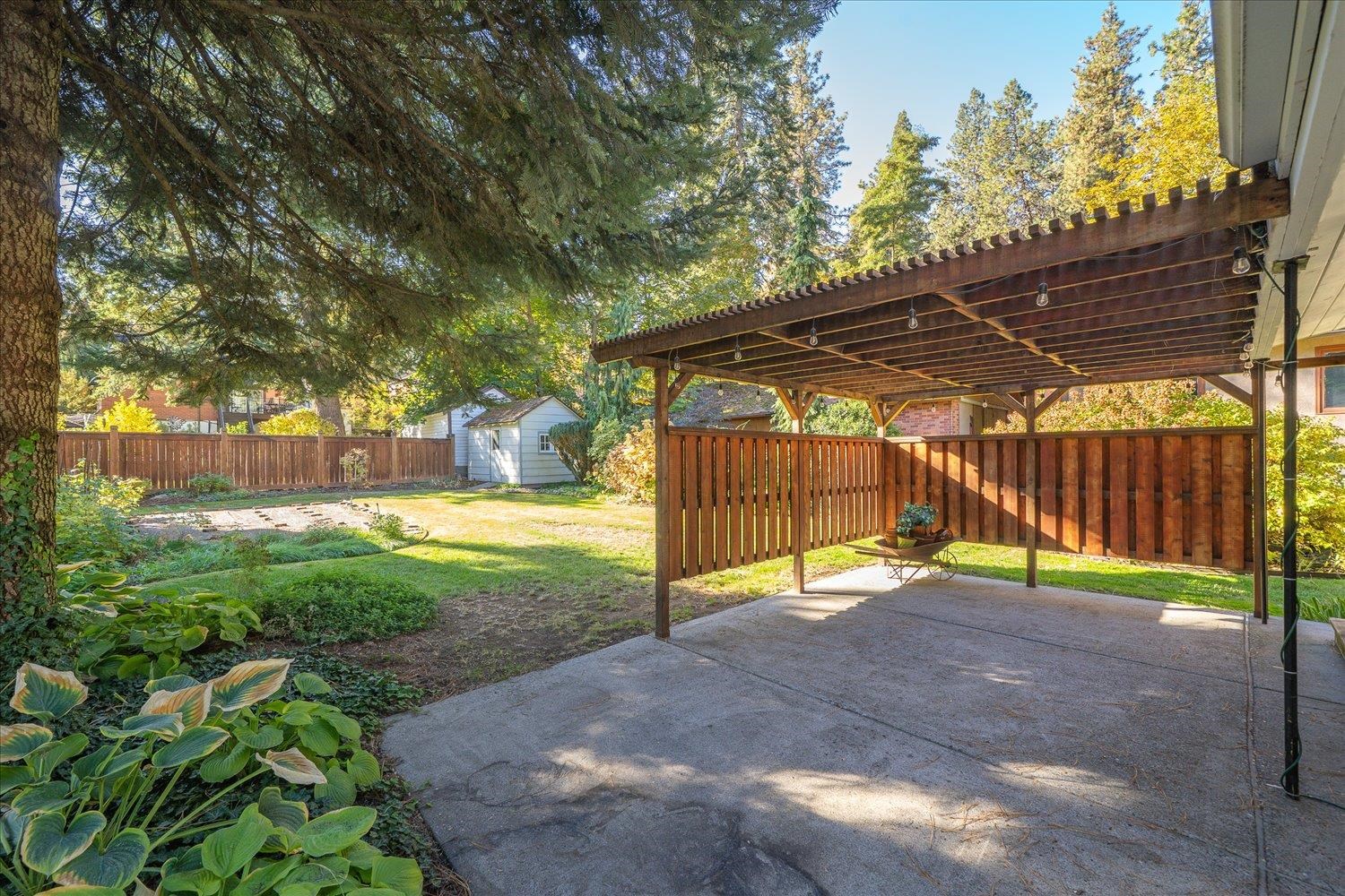910 East 18th Avenue Spokane, WA 99203 - Photo 41 of 48
