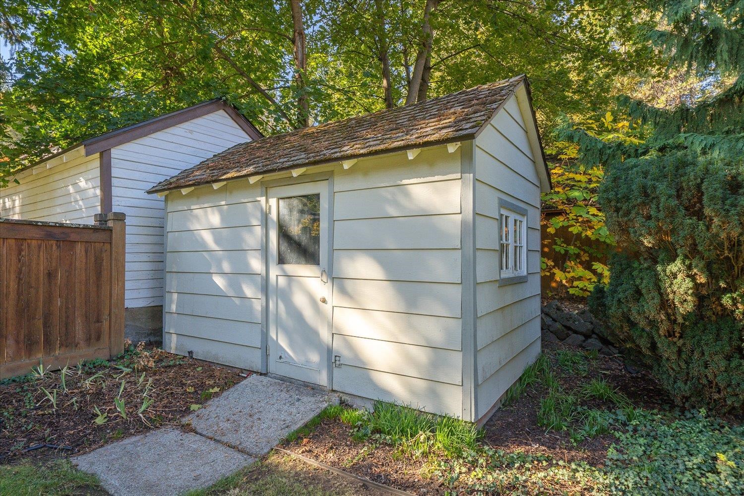 910 East 18th Avenue Spokane, WA 99203 - Photo 44 of 48