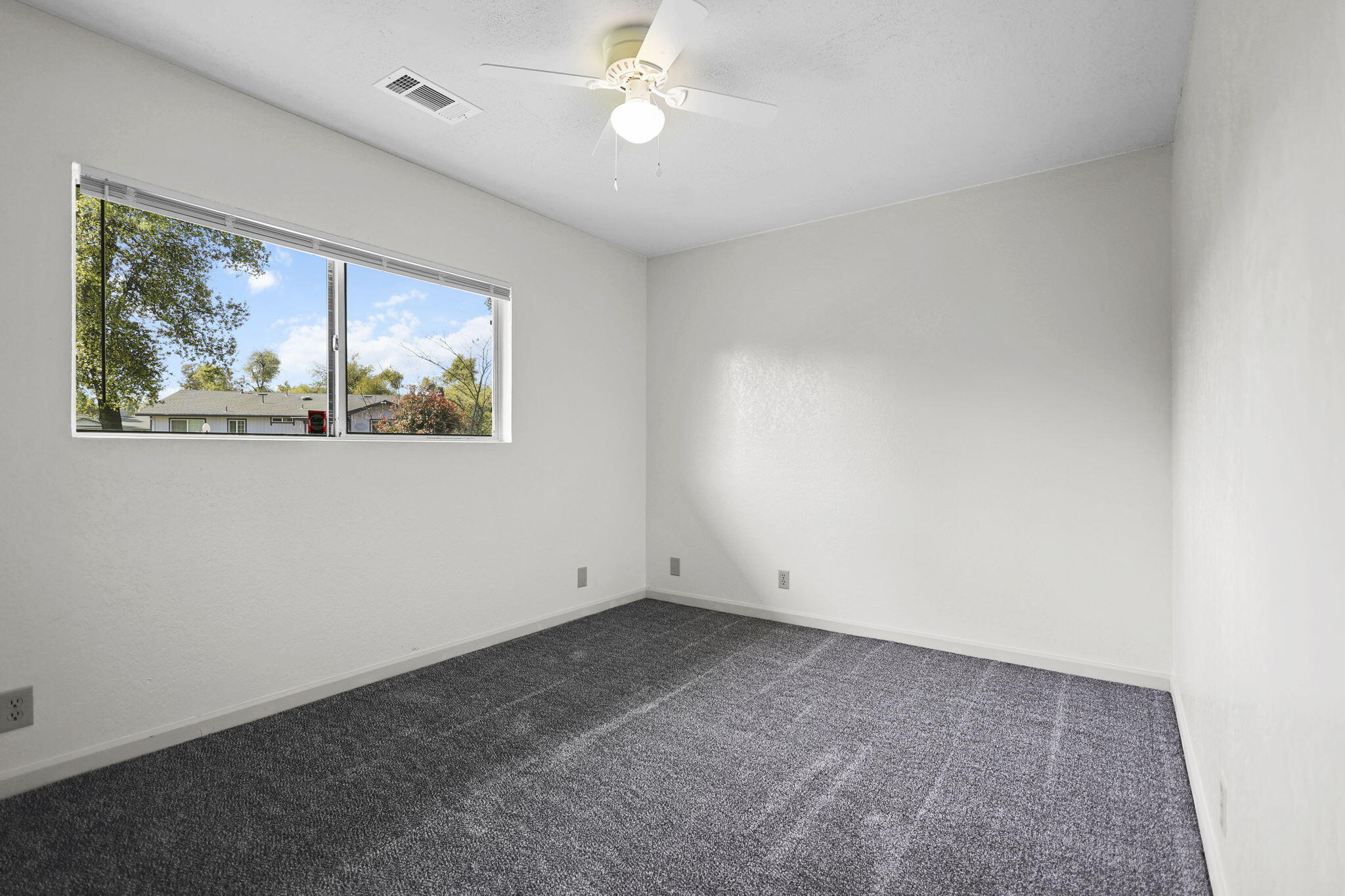 7169 Bohn Boulevard Anderson, CA 96007 - Photo 27 of 40 Bedroom 2