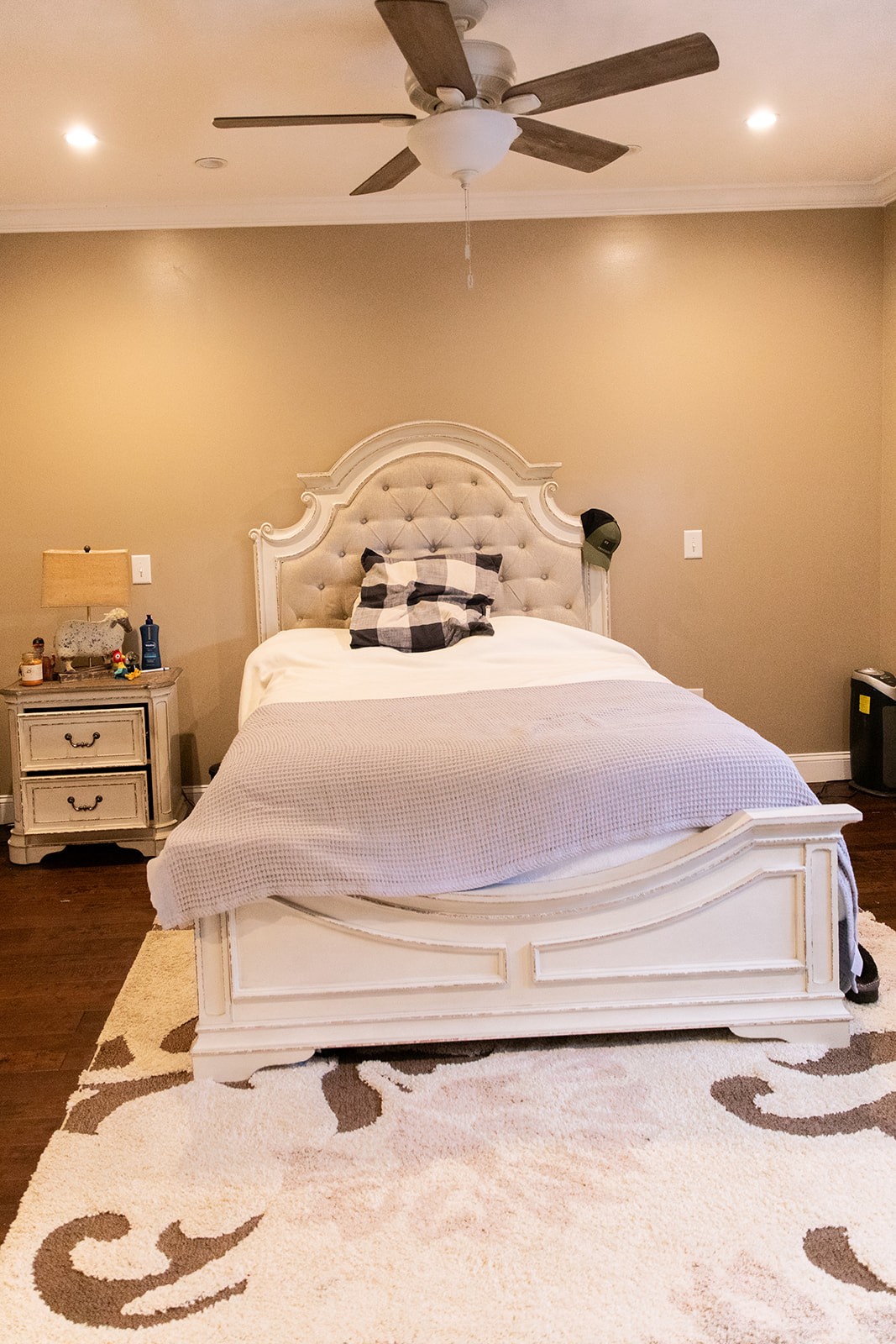 857 Hicks Cut Road Pulaski, TN 38478 - Photo 51 of 80 a bedroom with a bed and a cabinets