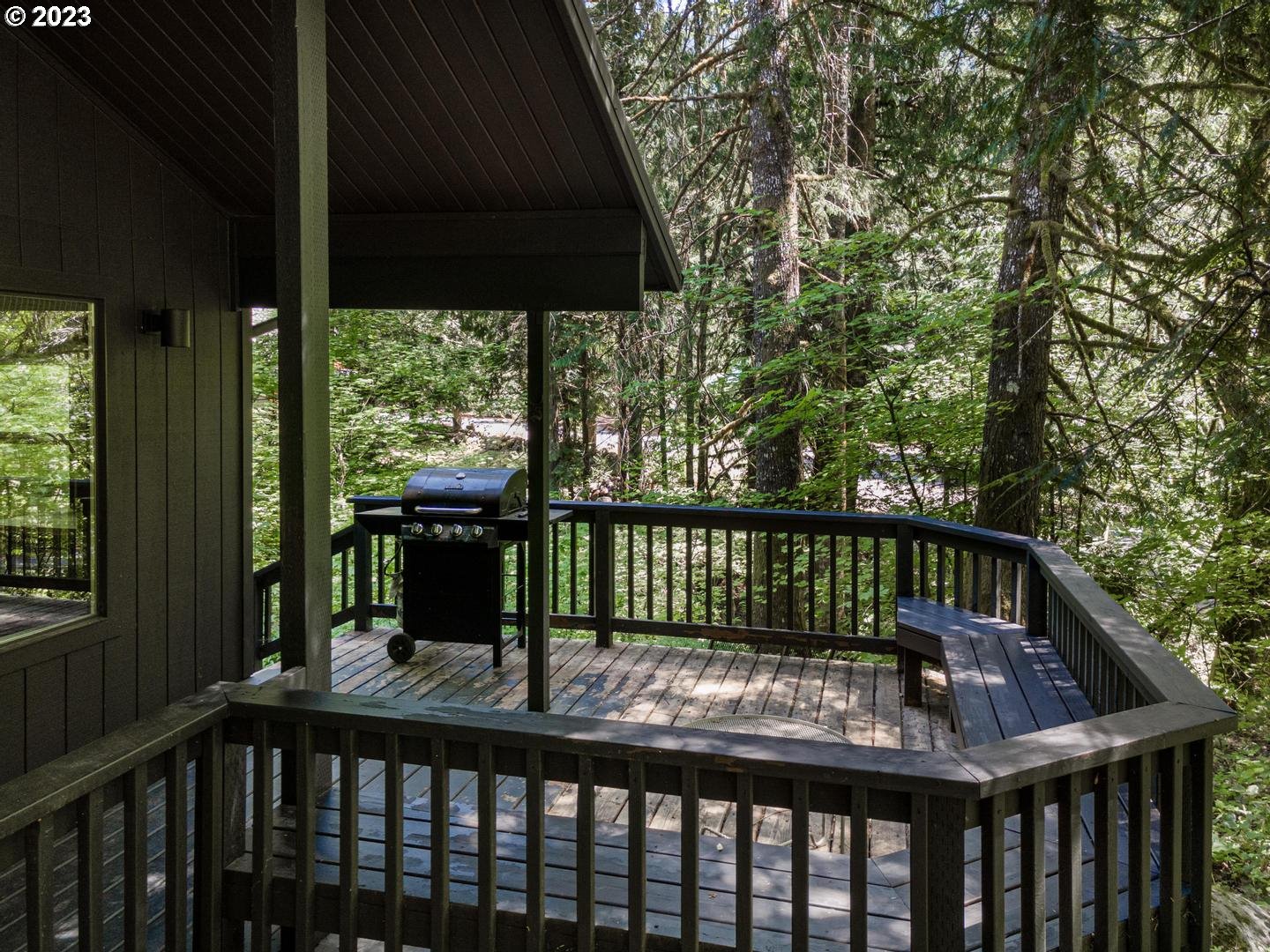 72715 East Village Loop Road Rhododendron, OR 97049 - Photo 29 of 48 a view of roof deck with wooden fence and floor