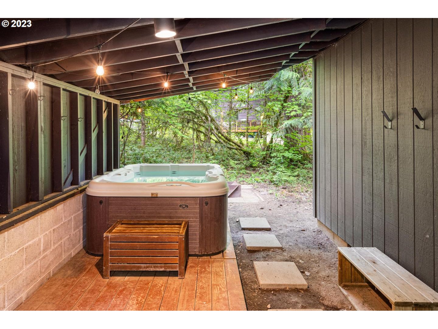 72715 East Village Loop Road Rhododendron, OR 97049 - Photo 34 of 48 a view of barbecue grill with a yard